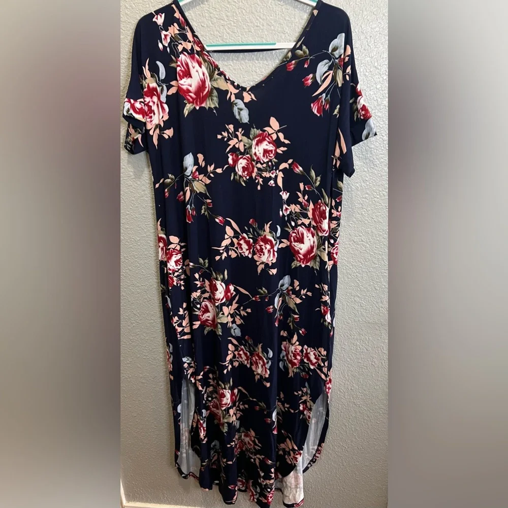 Navy Blue Flowers Maxi dress size 2XL NWT - Picture 1 of 6